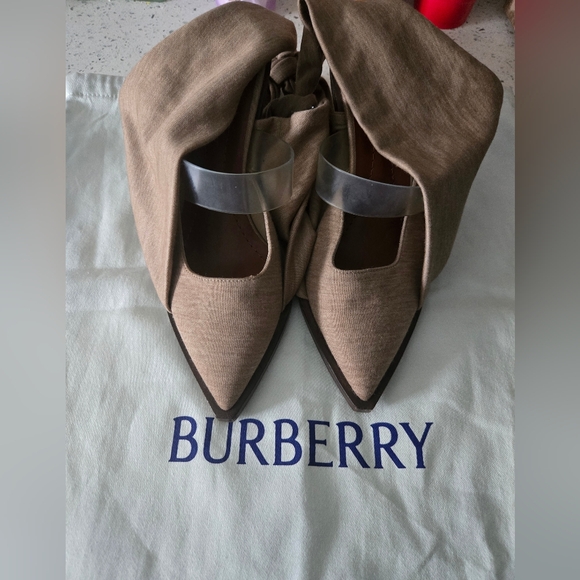 Burberry Shoes - Burberry Slingback Pumps Size 6.5 (36.5) With Dust Bag
